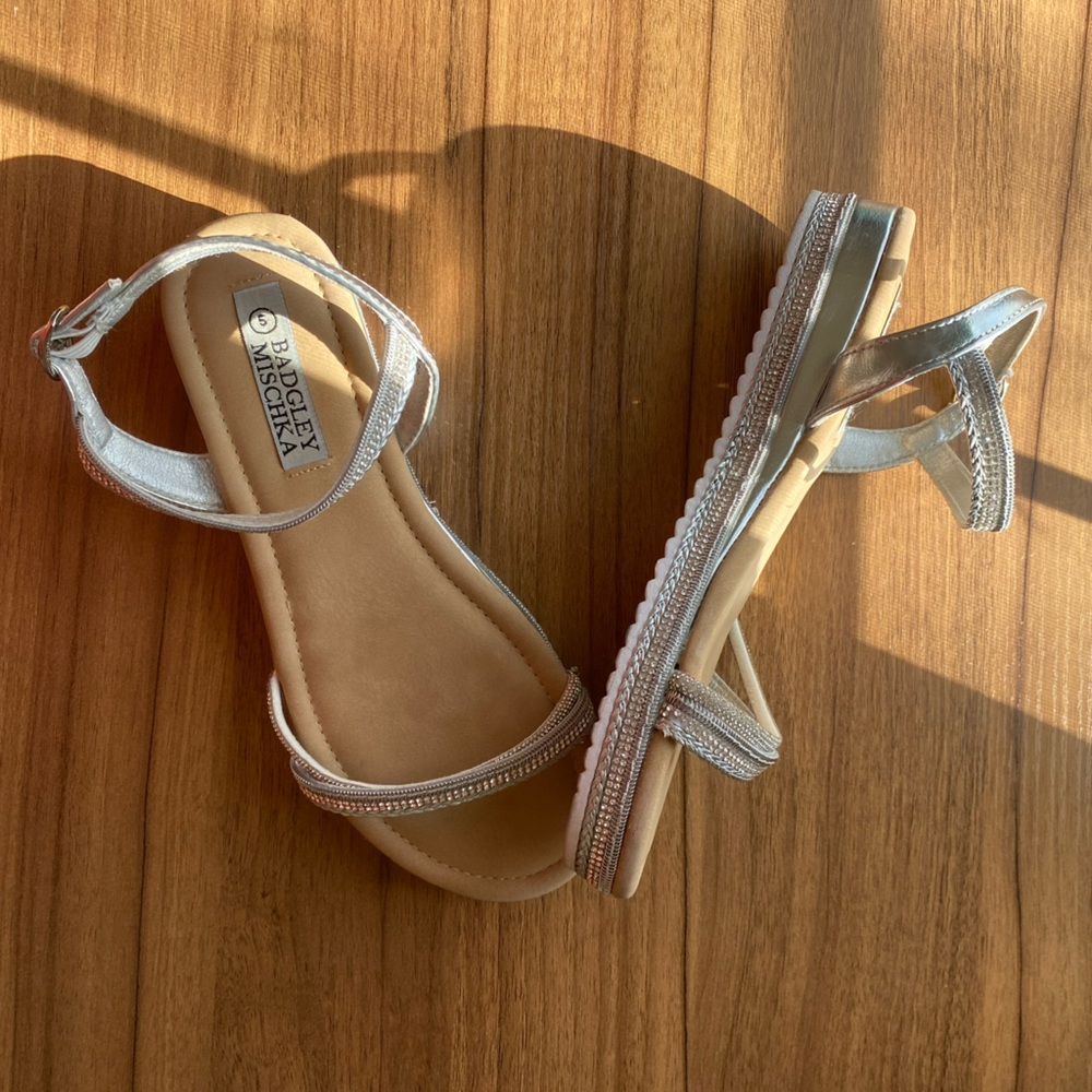 Badgley Mischka Strappy Sandals Size 5
